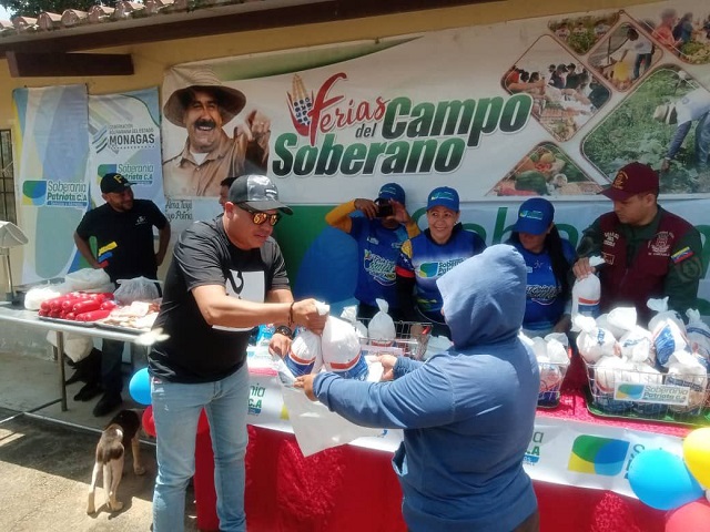 Con jornada de distribución de proteína animal son beneficiadas 5 bases de misiones del municipio Cedeño.