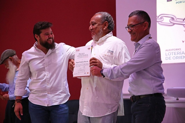 Entregan premio nacional Aquiles Nazoa a cuatro cultores monaguenses.