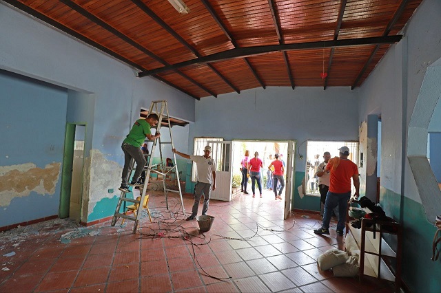 Con amor inician trabajos de rehabilitación en centros de educación inicial de Maturín.