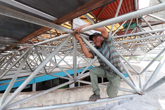 Alcaldía de Maturín restauró techo del Mercado de Los Bloques.