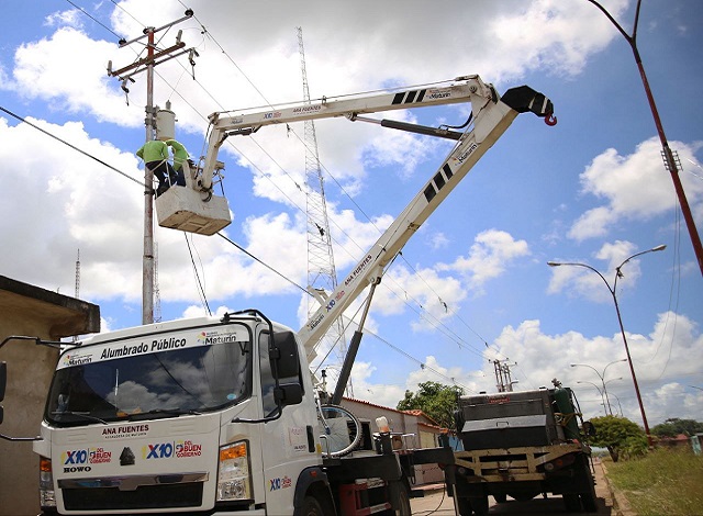 Alcaldía de Maturín instala más de 7 mil luminarias en tercer trimestre del año.
