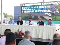 Gobernador Ernesto Luna instala Bloque Oriental Contra la Fiebre Aftosa.