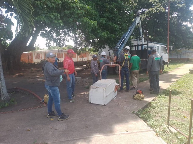 Unas 10 comunidades de Santa Bárbara de Tapirín reciben respuestas del 1×10 del Buen Gobierno.