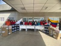 Gobernación entrega insumos y medicinas para potenciar hospital de El Furrial.