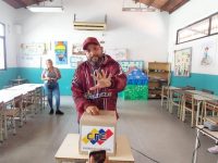 Alcalde Daniel Monteverde participa junto al pueblo del municipio Cedeño en simulacro electoral.