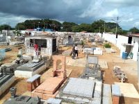 En óptimas condiciones están camposantos del municipio Ezequiel Zamora para este Día Difuntos.