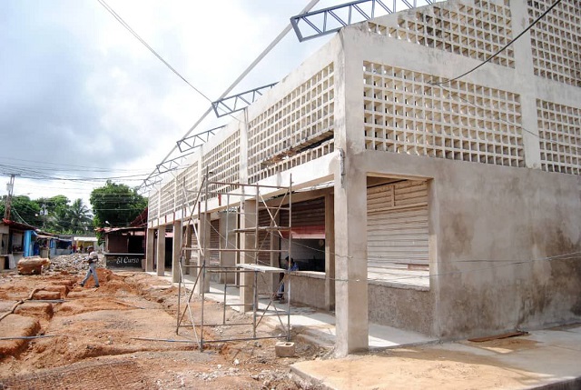 Avanza la recuperación del mercado en Punta de Mata.