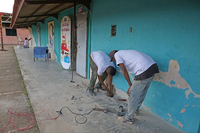 Seis centros educativos rehabilita el 1×10 del Buen Gobierno en el sector La Puente de Maturín.