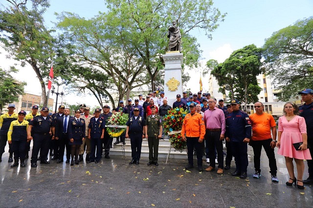 Celebran el 75 aniversario del Cuerpo de Bomberos de Monagas.