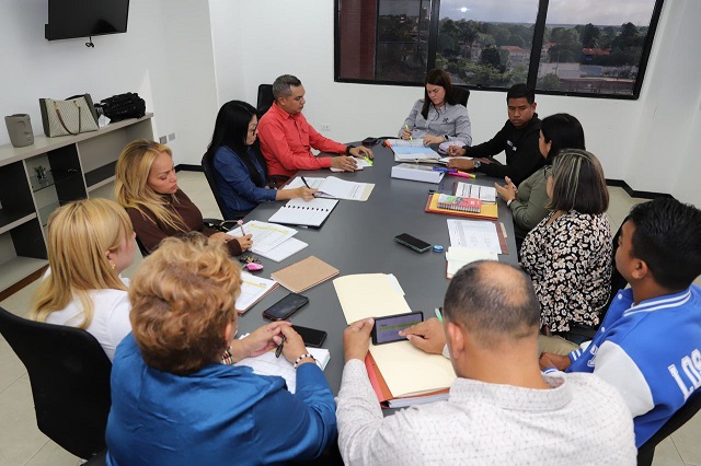 Alcaldesa Ana Fuentes fortalece programas de atención social en Maturín.