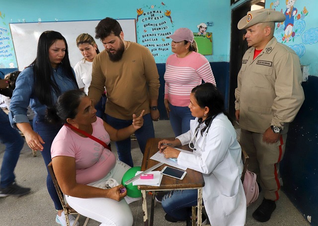 Más de un millón 388 mil atenciones sociales destinó el gobernador Ernesto Luna en el 2023.