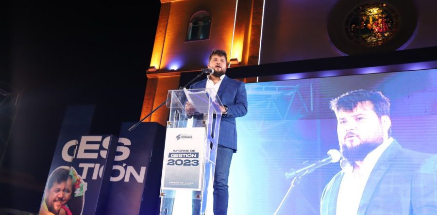 Gobernador Ernesto Luna anuncia construcción de área materno infantil en el HUMNT