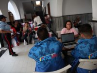 Más de 500 personas atendidas en jornada del 1×10 del Buen Gobierno en la Gobernación de Monagas