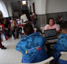 Más de 500 personas atendidas en jornada del 1×10 del Buen Gobierno en la Gobernación de Monagas