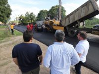 Cayendo y corriendo: Inician demarcación y señalización vial en El Rosillo