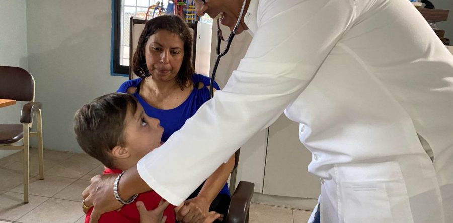 Fundación El Niño Simón Monagas lleva despliegue médico a centros educativos