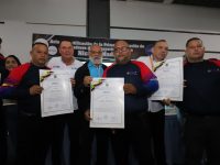 Gobierno Bolivariano certifica a 250 transportistas en Monagas