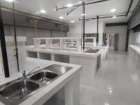 Gobernador Luna culmina primera etapa de rehabilitación de laboratorios en la UDO