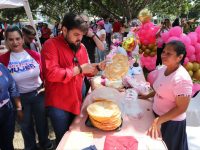 Gobernador Ernesto Luna otorga 100 créditos a mujeres emprendedoras de Monagas