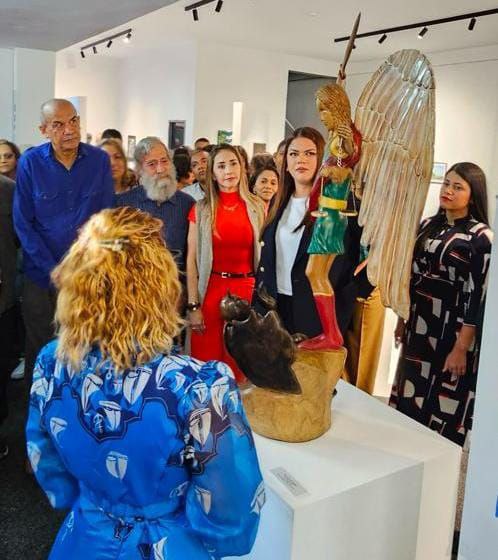 Alumno de Escuela Artística “Niño Simón” galardonado en el Salón 7 de Diciembre