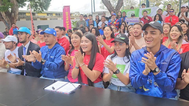 La Juventud de Monagas expresó su respaldo a Ernesto Luna para las elecciones del 25 de mayo