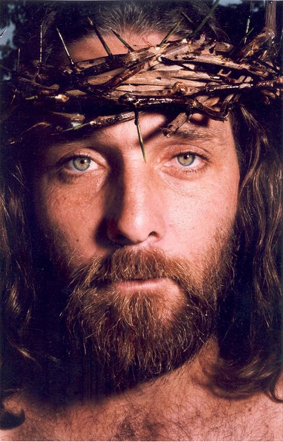 La Pasión de Cristo: Un legado espiritual para la familia Clemente en Caripe