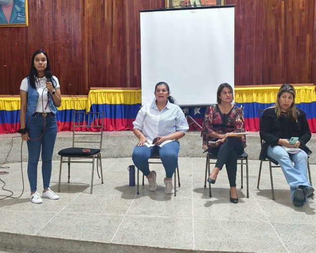 Realizan reunión con directores municipales del CDCE en Monagas.