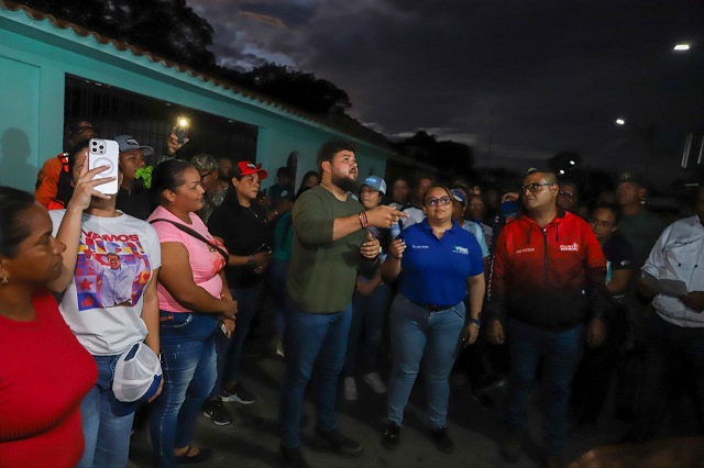 Gobernador Ernesto Luna incorpora 182 nuevos equipos e implementos médicos al CDI de Temblador